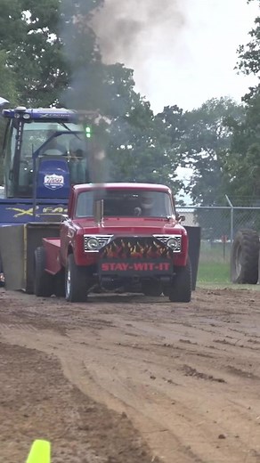 Stay-Wit-It International Scout Pulling Truck!! #truckpulling #internationalscout #dodgecummins | 4wd Diesel Truck Pullers