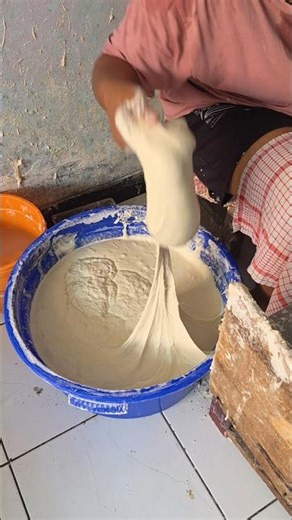 Making spring roll skin by hand #food #foodie #culinary #snacks #streetfood