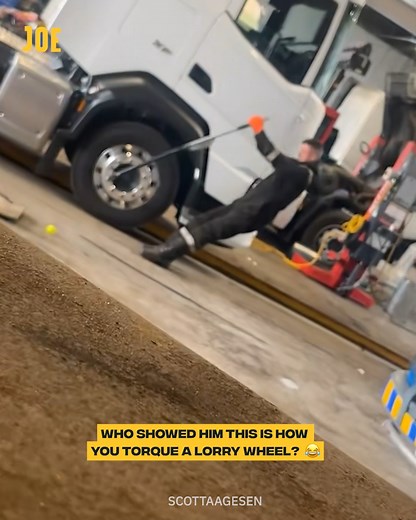 My coworker is losing it 😂 | Comedy JOE