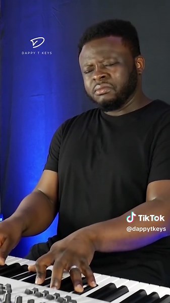 To worshio You I live, I live to worship You #pianoworship #dappytkeys #toworshipyouilive