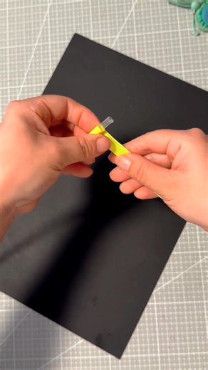 Fun Paper Strip Toy #paperStripToy #diyPaperCraft #creativeKidsToy #handmadeFun #easyPaperProject #kidsCraftActivity #paperArtToy #funCraftIdea #creativePaperDesign #artForKids | paper craft ideas