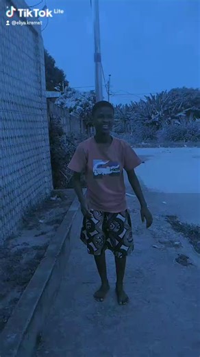 Vidéos de junelle de miss cadic (@eliya.kremet) avec son original - junelle de miss cadic