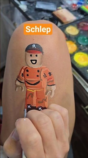 Here's a painting of Schlep former roblox avatar! ‪@RealSchlep‬ #schlep #freeschlep #facepainting