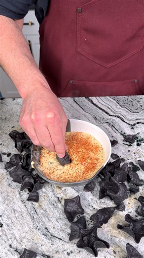 Easy Mexican queso dip