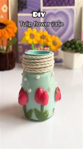 Diy mini bottle painting | pista shells tulip 🌷🧿 #craft #craftideas #tulip #pistashellart #art