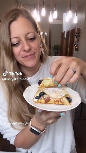 Berry Crepes My girls and I love these berry crepes! You can add whatever berries you like best. *You can also find a version of this recipe in my first cookbook as well as my 7 & 14 Day Meal Plans. www.Kristysketolifestyle.com/shop RECIPE - Makes 14 crepes INGREDIENTS: CREPES- 2 large eggs 2 oz softened cream cheese 1/3 cup almond flour 2 Tbsp heavy cream 2 Tbsp powdered monkfruit sweetener 1/4 tsp vanilla extract 1/8 tsp salt FILLING- 2 oz softened cream cheese 2 Tbsp powdered monkfruit sweete