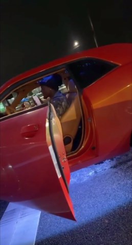 Challenger on 34’s burnin out at the light