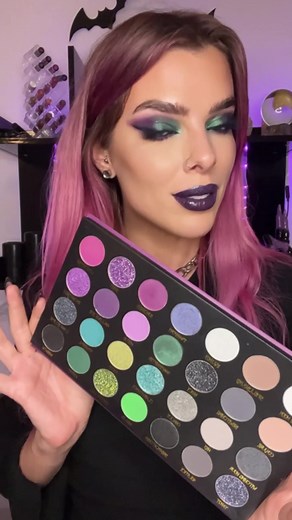 Witchy makeup turorial using the sorceress palette 🔮💜💚🖤 #witchmakeup #witchtok #makeup #halloweenmakeup #mua #witchyvibes #altmakeup #gothicmakeup #halloween #altfashion #beauty #altgirl #indiebeauty #indiemakeup #hemplashes #halloweenideas