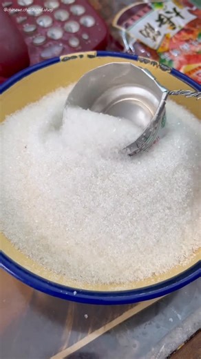 Chinese Childhood Nostalgic Shop Official on Instagram: "Which of these childhood snacks have you tried before? Here’s an Original styled video for our OG fans! We see you and appreciate you! #chinesesnacks #chineseshop #chineseuncle #fy #fyp #chinesemusic #childhoodsnacks #childhoodchinesefood #chinesefood #nostolgia"