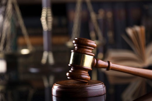 Oregon man accused of threatening to kill US senator