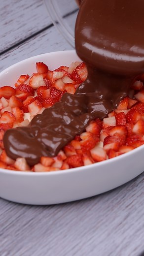 Easy, quick and delicious dessert | Fantastic Recipes