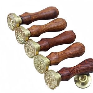 [Hot Item] Custom Logo Sealing Wax Stamp with Wooden Handle for Wedding Invitation Envelopes Wax Seal Stamp