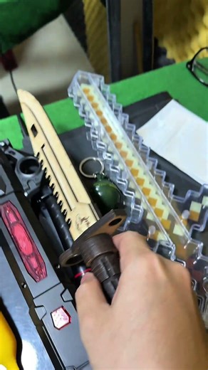 Wow! $2 Military Knife vs $3 Minecraft Sword ⚔️