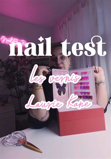 nail test | toujours avec les meilleurs vernis sua terre la gang, ceux de Laurie Kane Onglerie 🤠 genre si tu veux quelque chose qui peut surprendre binnnnnn je te conseille les vernis de même - juste délicieux. pis là, la Saint Valentin s’en vient ? tu vas avoir du choix 🎈 #nails #ongles #gel