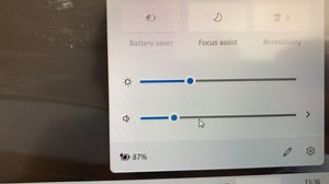 Dell XPS 13 Plus Speakers Popping