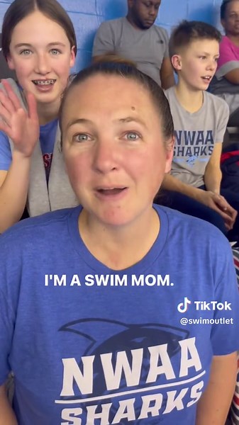 Which mom is your swim mom👀 📸: @nwaa.sharks on IG #swimmercheck #swimmerthings #swimmerproblems #swimmerlife