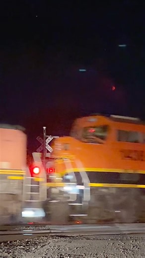 BNSF SD60M trails on BNSF Manifest train! #railroad #bnsf #bnsfrailway #bnsftrains #train #railway