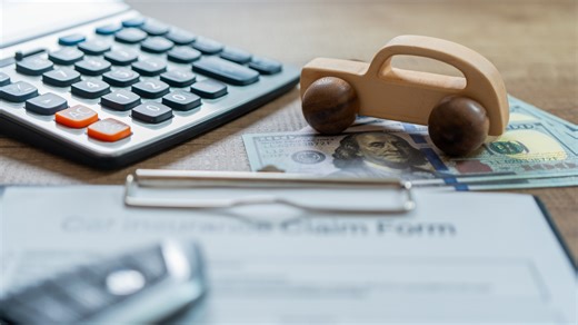 Insurance provider to 'pay out $200 checks to drivers' after earning too much