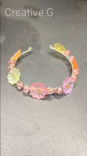 diy rainbow bracelet | memory wire bracelet ideas |#bracelet