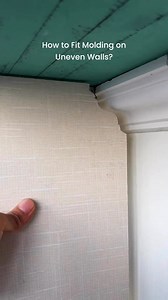 304K views · 541 reactions | A simple trick using a compass to copy uneven wall edges onto the molding. It helps achieve a clean, tight fit in imperfect corners ✏️ • • #workmanship #homerenovationtips #ceilingdetails | Tiffany Design Studio | Facebook