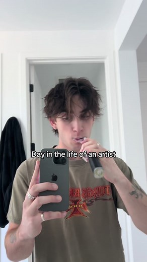 johnny orlando (@johnnyorlando)’s videos with misses - Dominic Fike