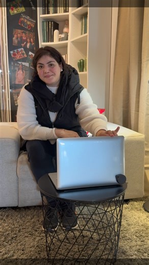 Bisma shahzad on Instagram: "Phr naya saal a raha h,calendar badal raha h ,waqt badal raha h,any waly saal sy ummedd Igai h main dua krti hoon any wala saal sab k lye khushnuma ho kisi k zinadgi main gham na aye,kisi k khushiyaan kum na hoon Acha waqt sab k hissy m aye ameen #fyp #foryoupage #viral #newyear #explorepage reelsinstagram instareels viral trend"