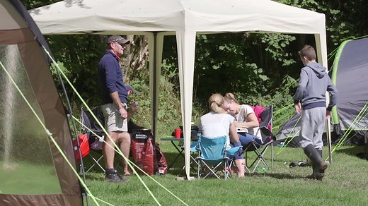 Located in Snowdonia National Park, Bala is a peaceful rural campsite surrounded by amazing scenery and ideal for exploring North Wales! http://bit.ly/2cS63C8 #NationalParksWeek | The Camping and Caravanning Club