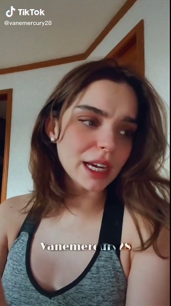 Transformations of Macarena Garcia and Fernanda Urdapilleta