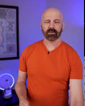 Hoverpen Review: Can This $72 Pen Defy Gravity? | Freakin' Reviews