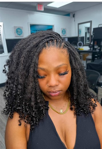 12” MINI kinky curly loc extensions 😍 Permanent install • Washable & dye-friendly Lightweight, pain-free, and gentle on the scalp No tangles • No matting • No stiffness February books open 1/20 @ 6PM ET Book under “Loc Extensions” through the link in bio ♡ @locdbytaveria @locsbytaveria @locdbytaveria #locextensions #locsoftiktok #atlantaloctician #atlantahairstylist #locsforwomen