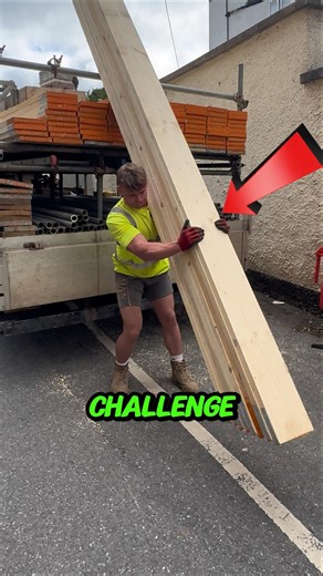 Bodybuilder vs Construction Worker Strength Challenge⁉️🤯