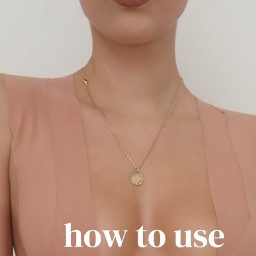 Lydia Rose on Instagram: "How to use BOOB tape 療療⁠ the cleavage one blows my mind lol… •⁠ #fashiontips #fashionhacks #styletips #stylehacks #fashionhelp #wardrobetips #creativescloset #basiclooks #styledbyme #wardrobeadvice ⁠ #trendwatch #fashiontape #boobtape"