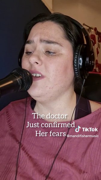 I'm gonna love you through it ❤️ 💔 Cover. I used to sing this song to my mum When she was going through her cancer journey 💔 Such a powerful song but also so emotional. ❤️ Originally sung by Martina mcbride Covered by myself Mandi Fisher #imgonnaloveyouthroughit #mandifishermusic #viral #cancerjourney #Cancerawareness #fyp #emotional