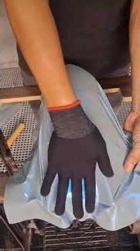 How to install stickers on the fender of an Aerox motorbike