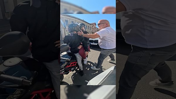 Tough guy vs bikers 😨 ​