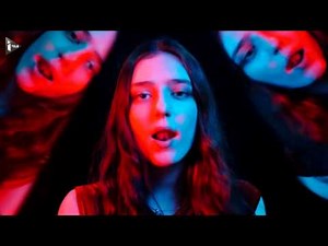 La chanteuse Birdy prend son envol avec "Beautiful Lies"
