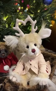 All of our reindeers are ready for the big day 😍🎄✨ Rudolph: https://uk.charliebearsdirect.com/rudolph/ Cupid: https://uk.charliebearsdirect.com/cupid/ Donner: https://uk.charliebearsdirect.com/donner/ Blitzen: https://uk.charliebearsdirect.com/blitzen/ | Charlie Bears