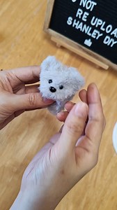 DIY dog using twist stick #TwistStick #fuzzywire #pipecleaner #pipecleanerart #pipecleaners | Shanley Diy