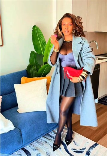 Different moods, same soft-chic energy. One woman, multiple expressions. #softchicfits #softchicstyle #everydaychic #statementstyle #outfitinspo