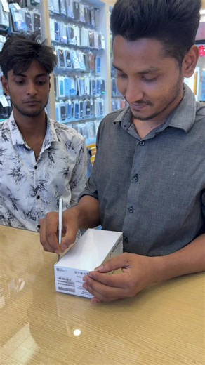 Redmi Turbo 4 Pro Unboxing – First Look & What’s In the Box