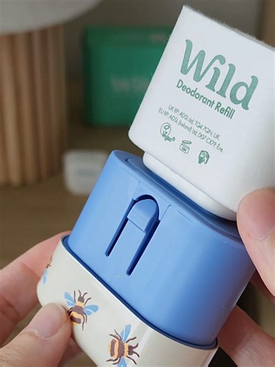 ✨️ Lid | Body | Base | Refill How to fill the Wild refillable deodorant case! 1. Grab the Case 2. Twist base to the left as far as it goes until it can not be twisted further 3. Pull the base out 4. Firmly place the refill onto the base 5. Slide the top part of the case over the base 6. Take the lid off and twist in the opposite direction to the right. The deodorant is ready to use! *Instructions can also be found on the base 🛍Discount: Use code SAMAN during the checkout process to receive 20% 