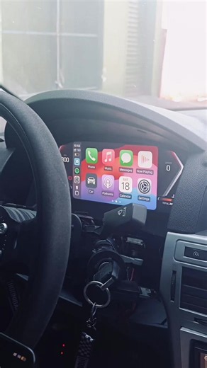 CarPlay no painel do carro com app Ghost - personalização e controle