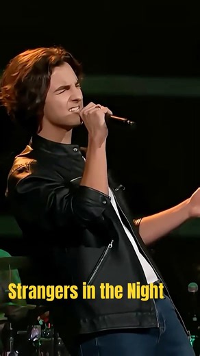15-Year-Old kid sings Sinatra like a PRO! 👏