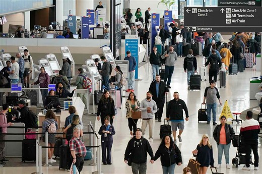 Memorial Day Weekend Travel Is Busier in 2025—What to Know About Traveling by Air, Road, or Cruise