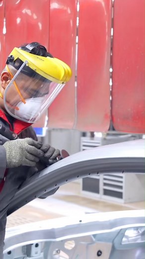 149K views · 1.7K reactions | 2023 Audi Q5 production line at the Audi Mexico pl. | Facstory Reel | Facebook