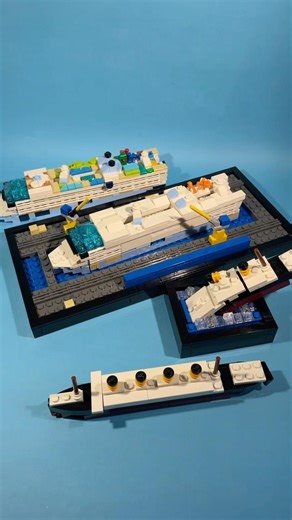 2 iconic Lego dioramas !