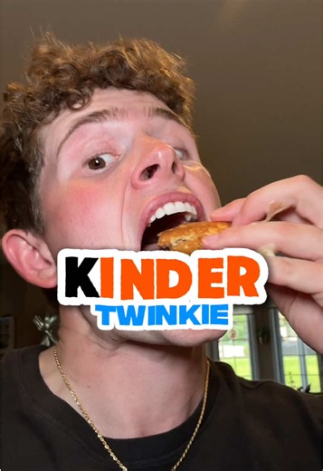 Kinder Twinkie… ¿Sabe chido?🫪🔥 #kinder #twinkie #foodhacks #comida #recetas