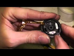 Compact Camera's Shutter Mechanism Tested for its Top Speed