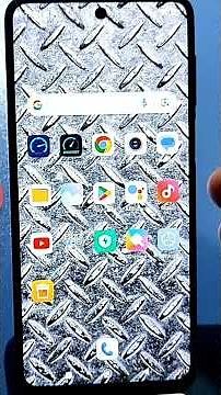 How to INSTANTLY free up space on your phone without deleting apps!