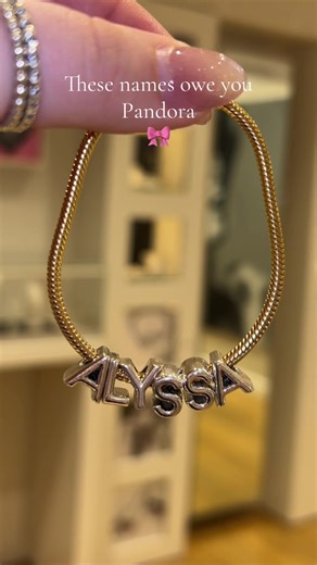 tag them!! 💸 #pandora #trending #charms #jewellery #bracelet